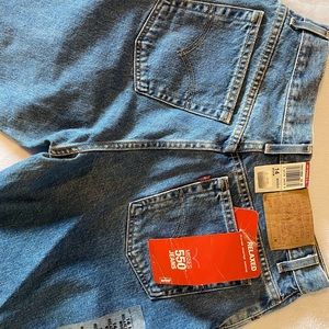 Misses 550 Levi’s Jeans